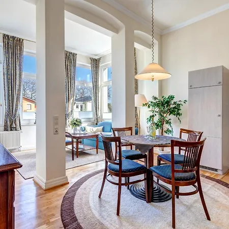 Sonnenschein App. 8 公寓 *